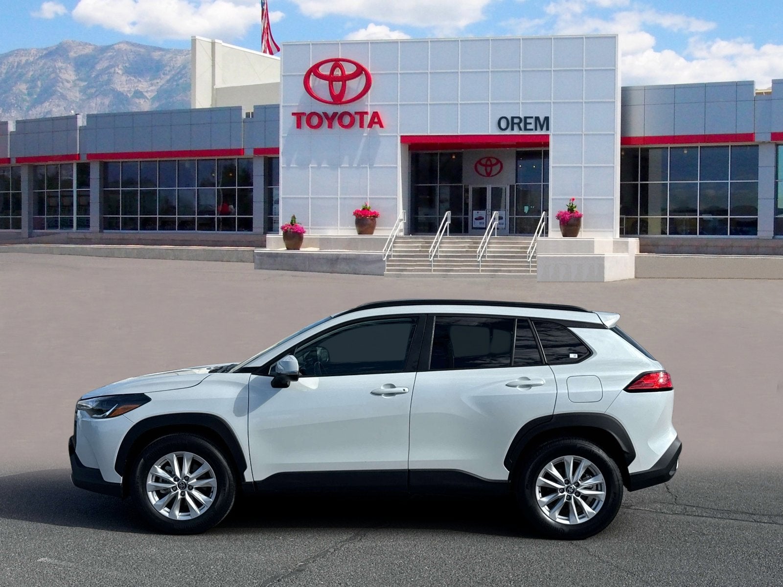 2024 Toyota Corolla Cross LE