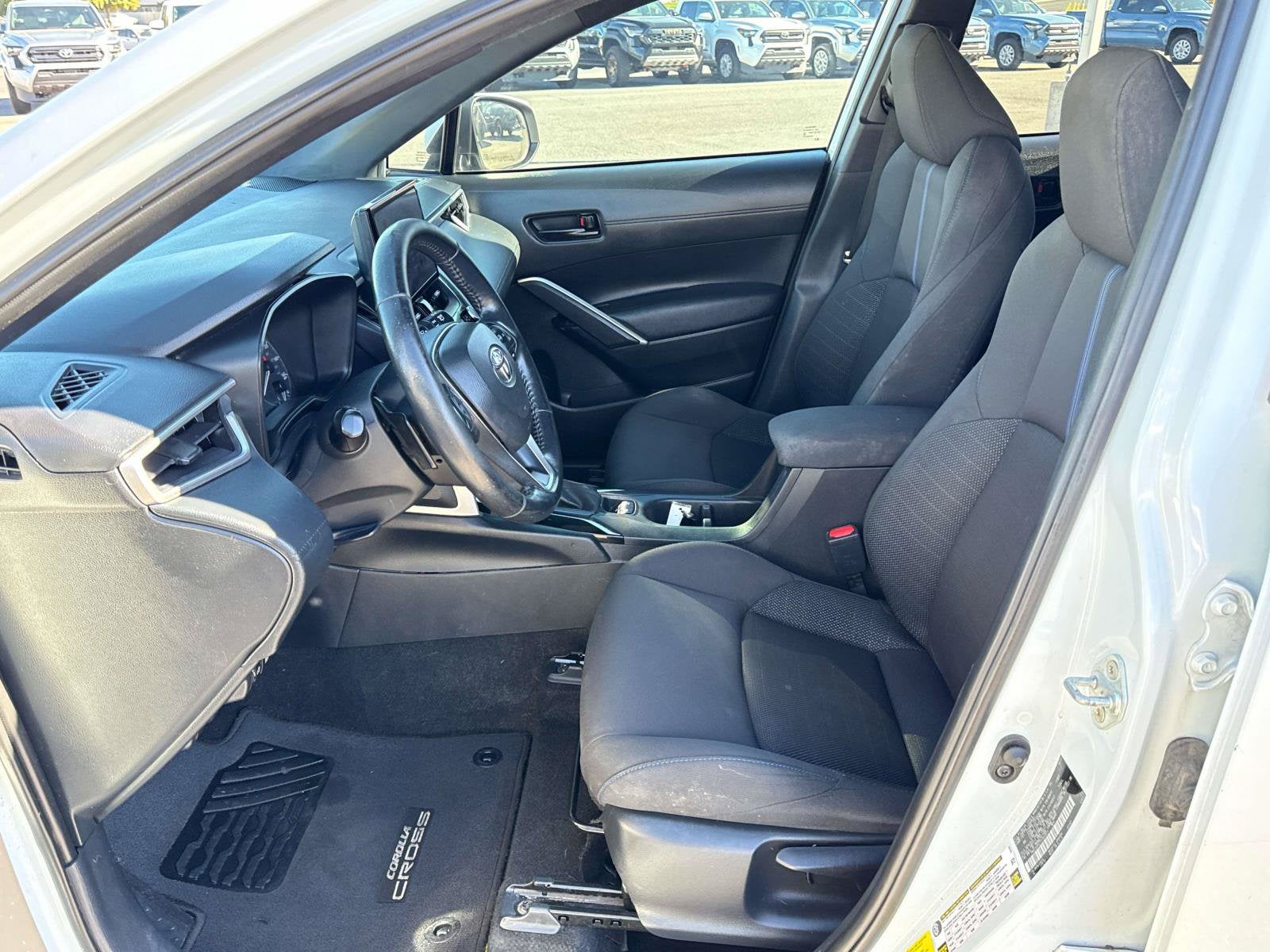 2023 Toyota Corolla Cross Hybrid Hybrid SE