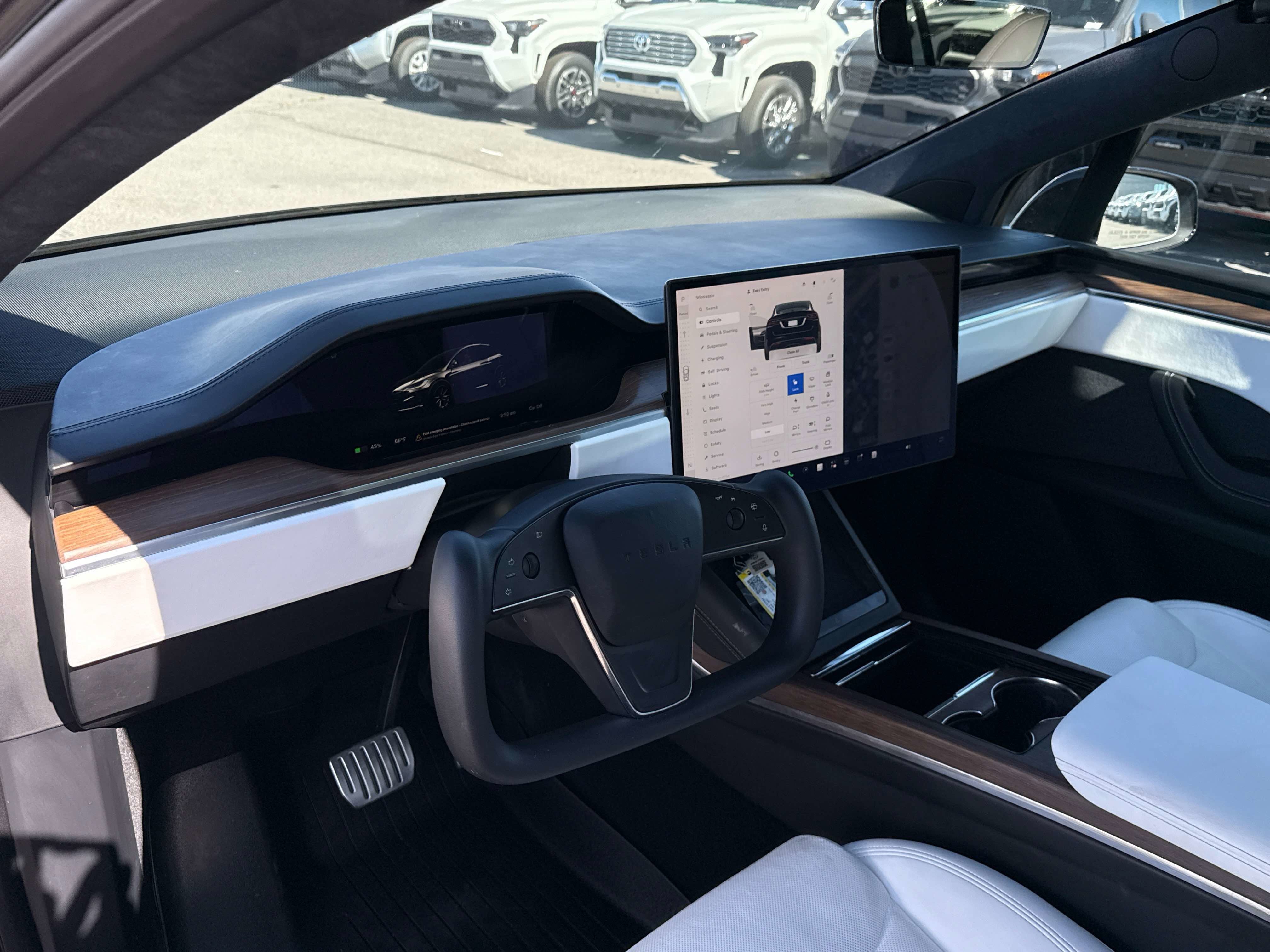 2023 Tesla Model X AWD