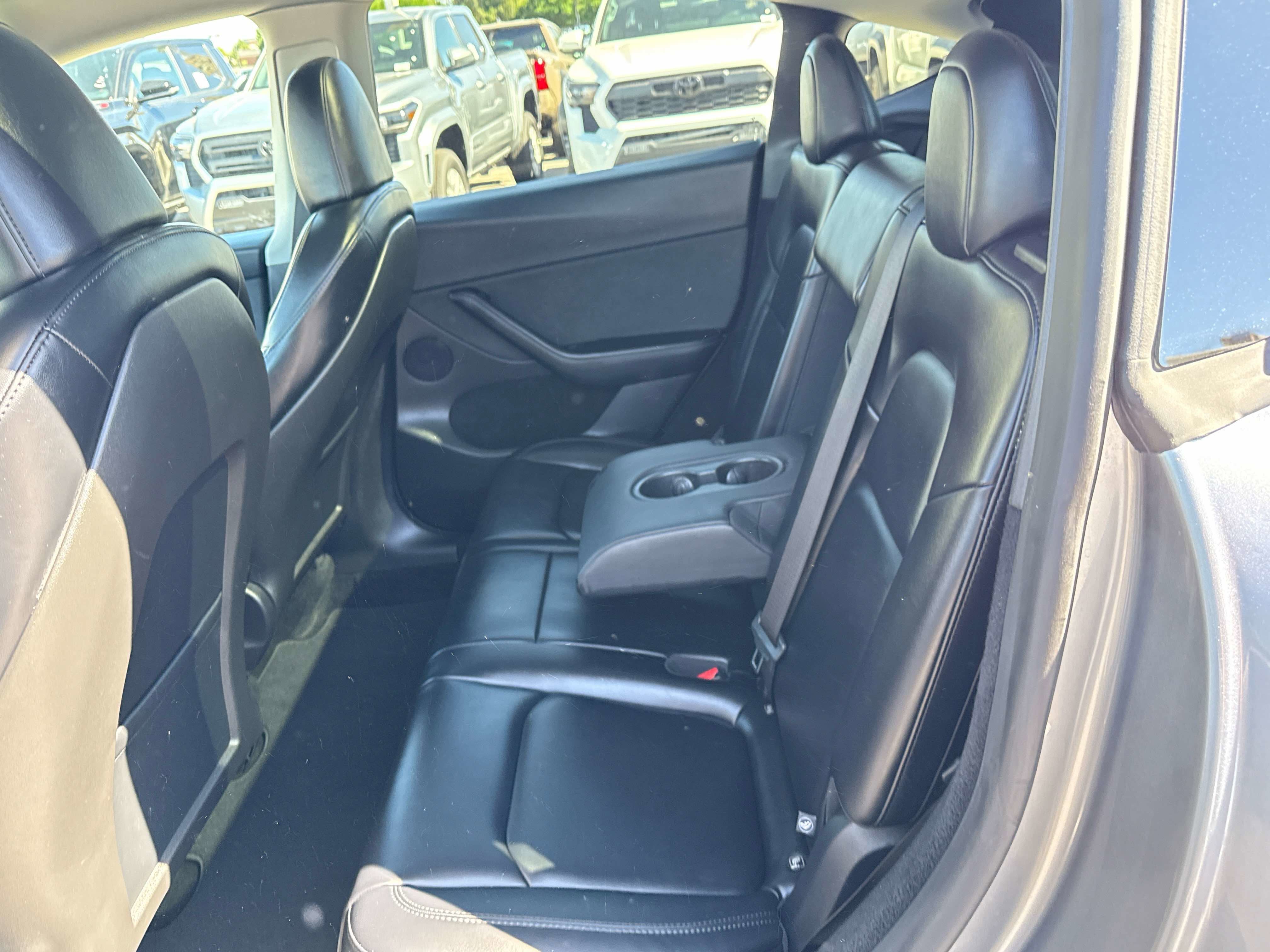 2025 Tesla Model Y Long Range