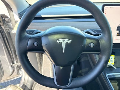 2025 Tesla Model Y Long Range