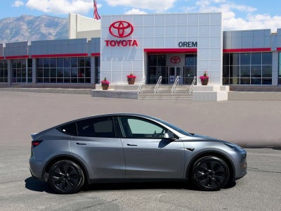 2025 Tesla Model Y Long Range