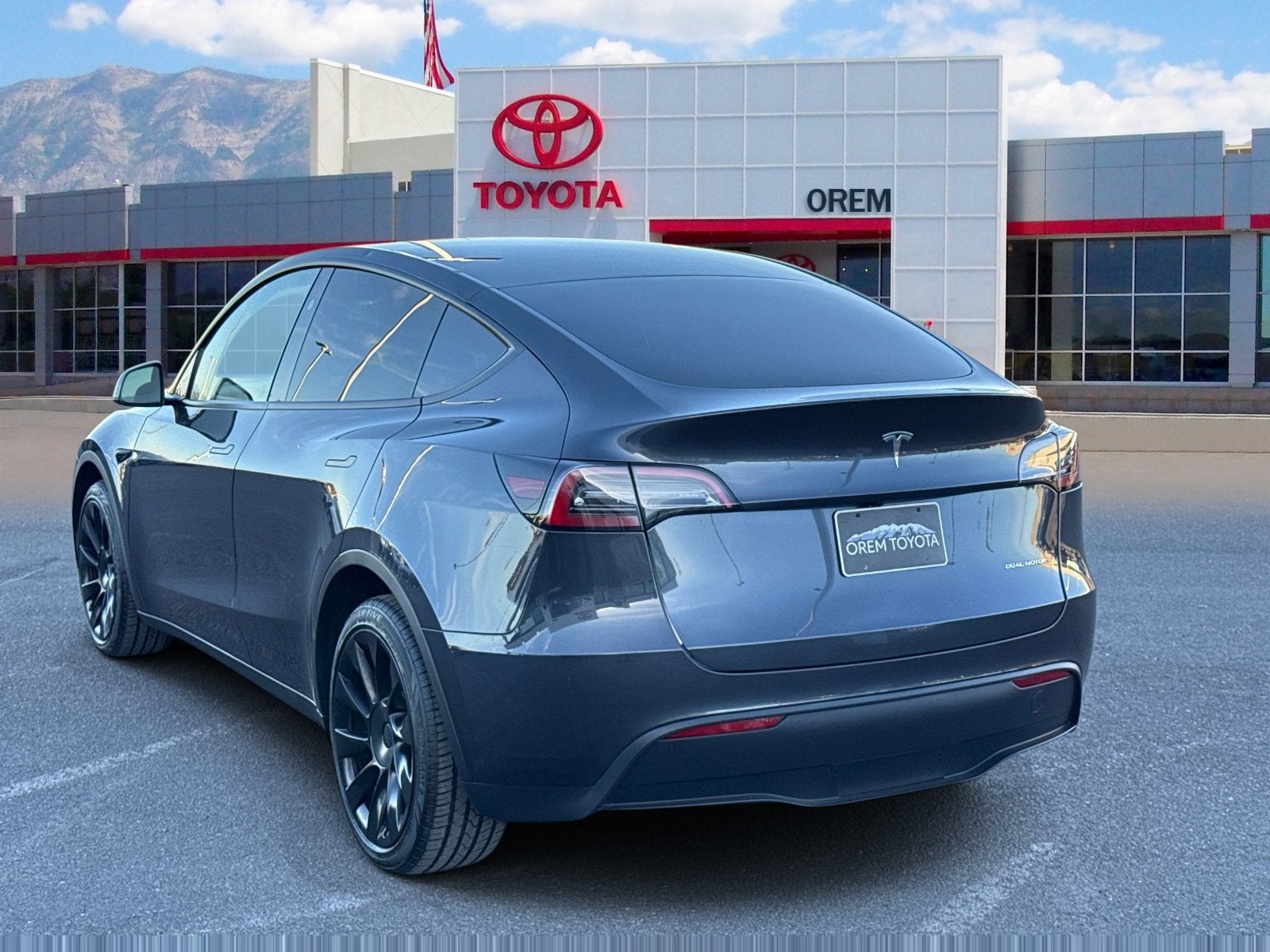 2024 Tesla Model Y Long Range