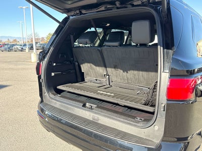 2023 Toyota SEQUOIA 4WD Platinum