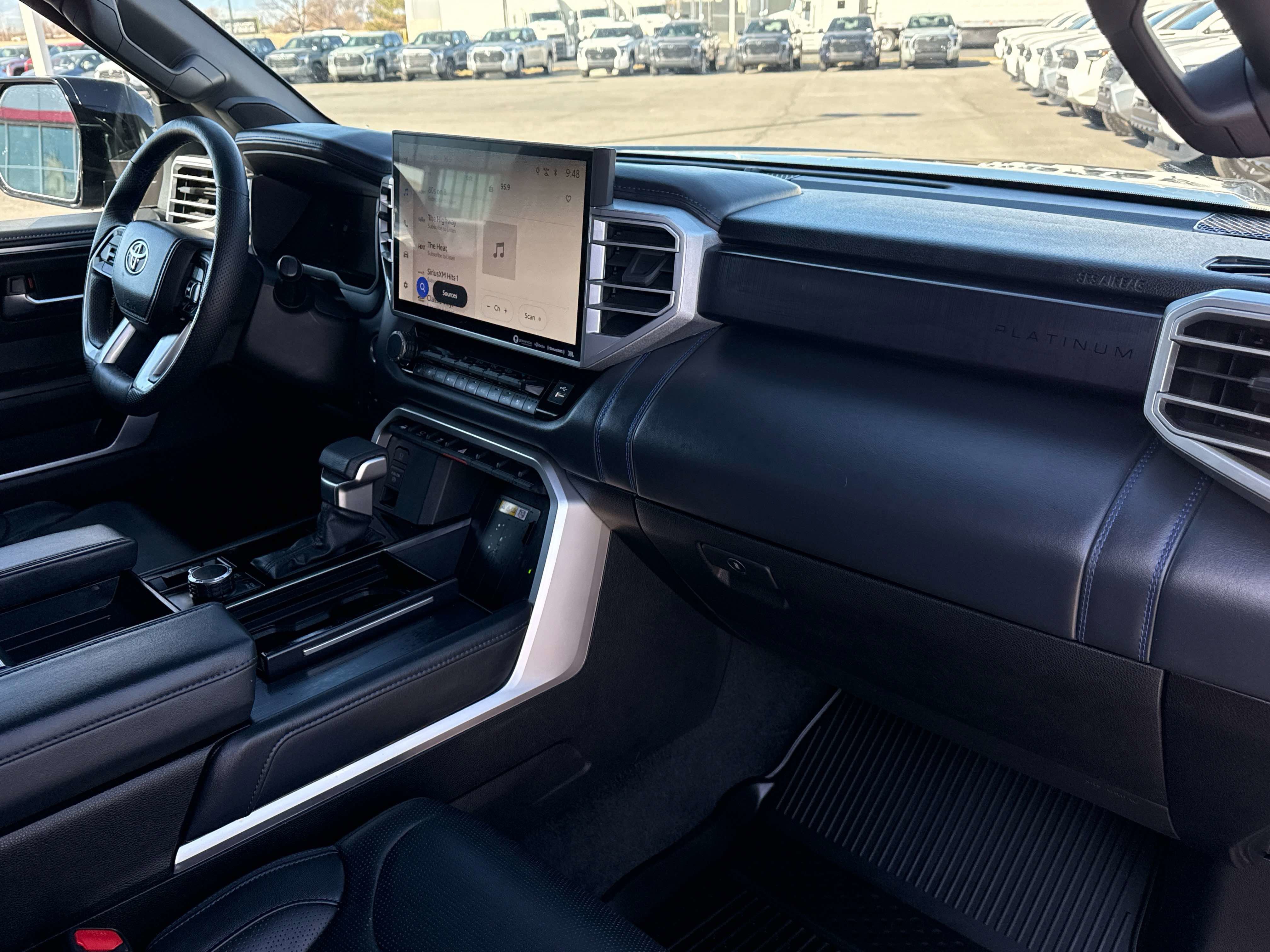 2023 Toyota SEQUOIA 4WD Platinum