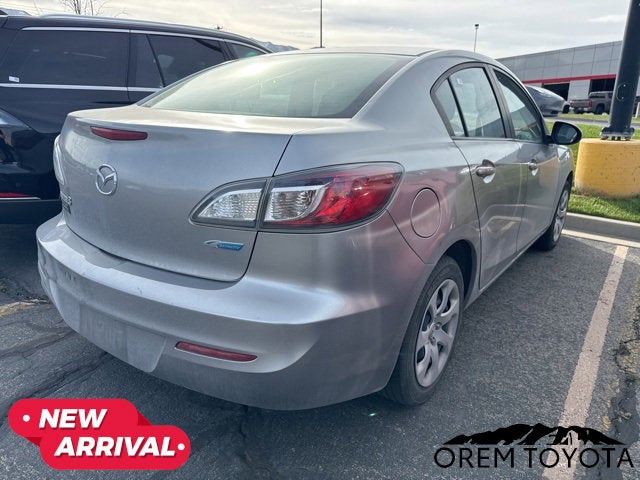 2013 Mazda Mazda3 i Sport