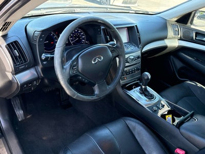 2013 INFINITI G37 x