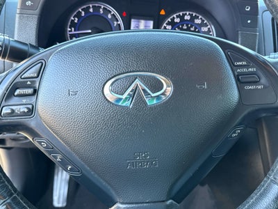 2013 INFINITI G37 x