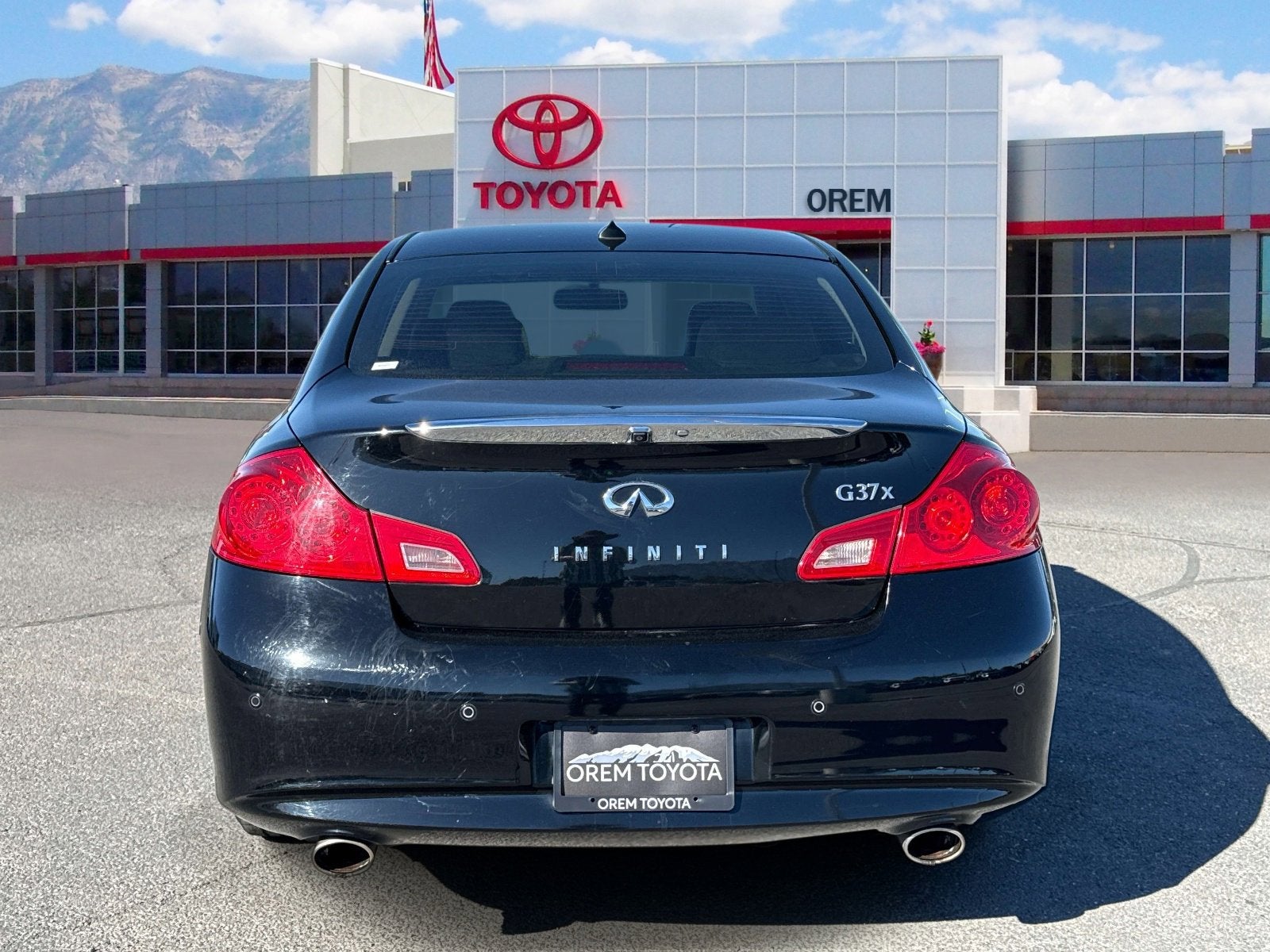 2013 INFINITI G37 x