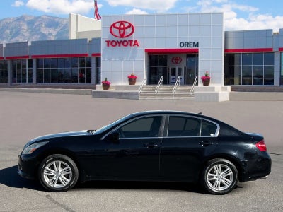 2013 INFINITI G37 x