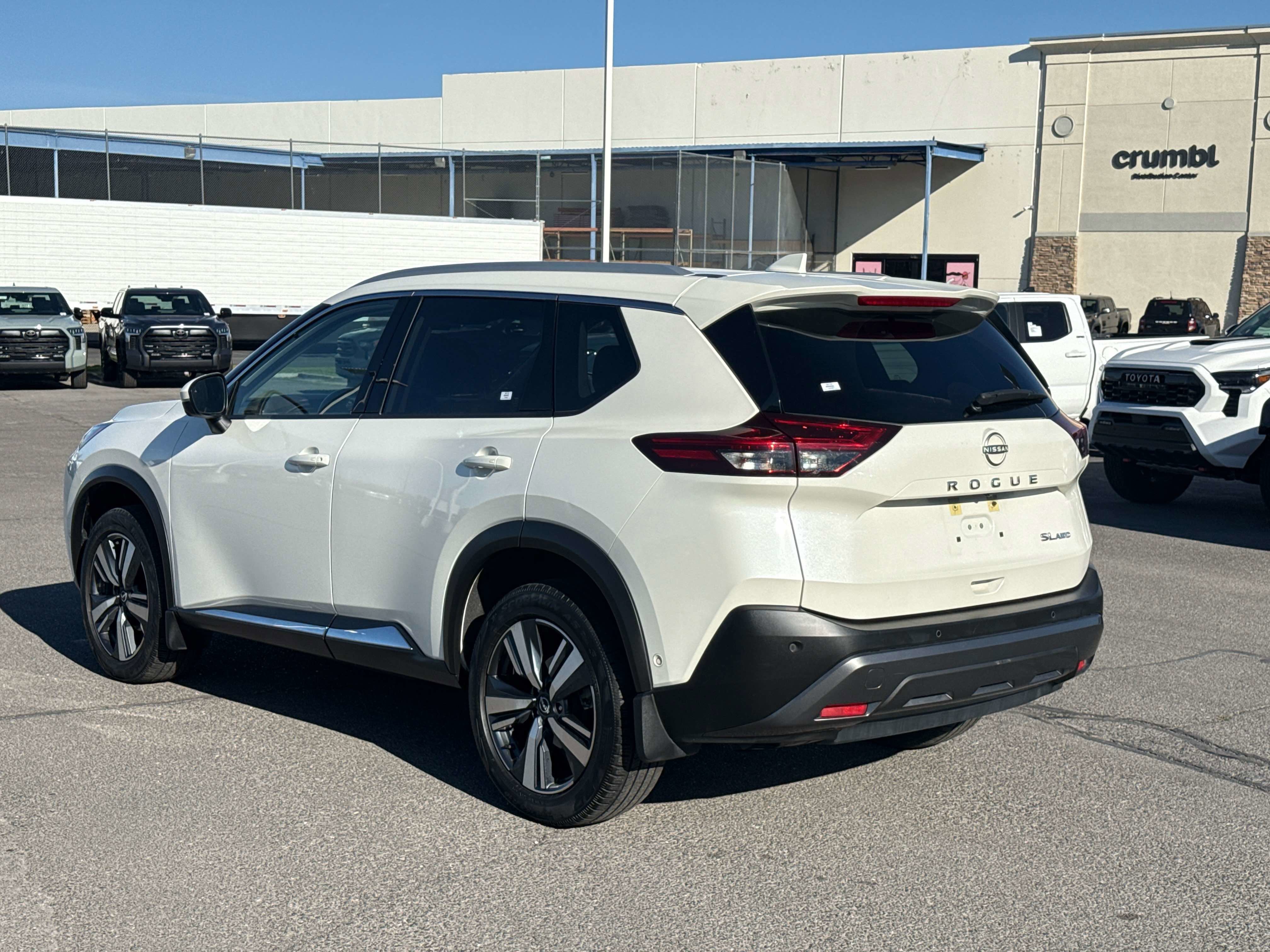 2023 Nissan Rogue SL