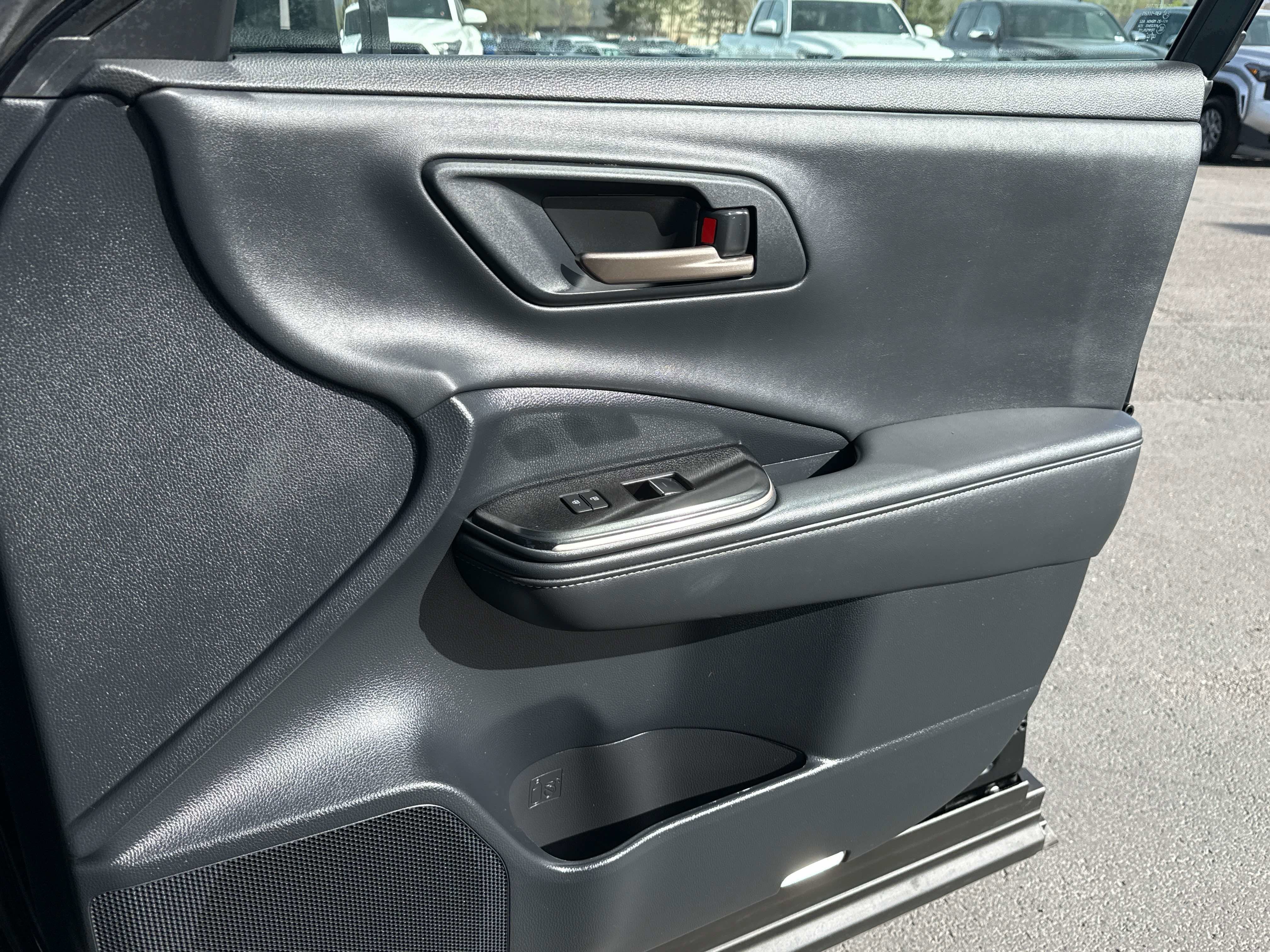 2024 Toyota CROWN Limited