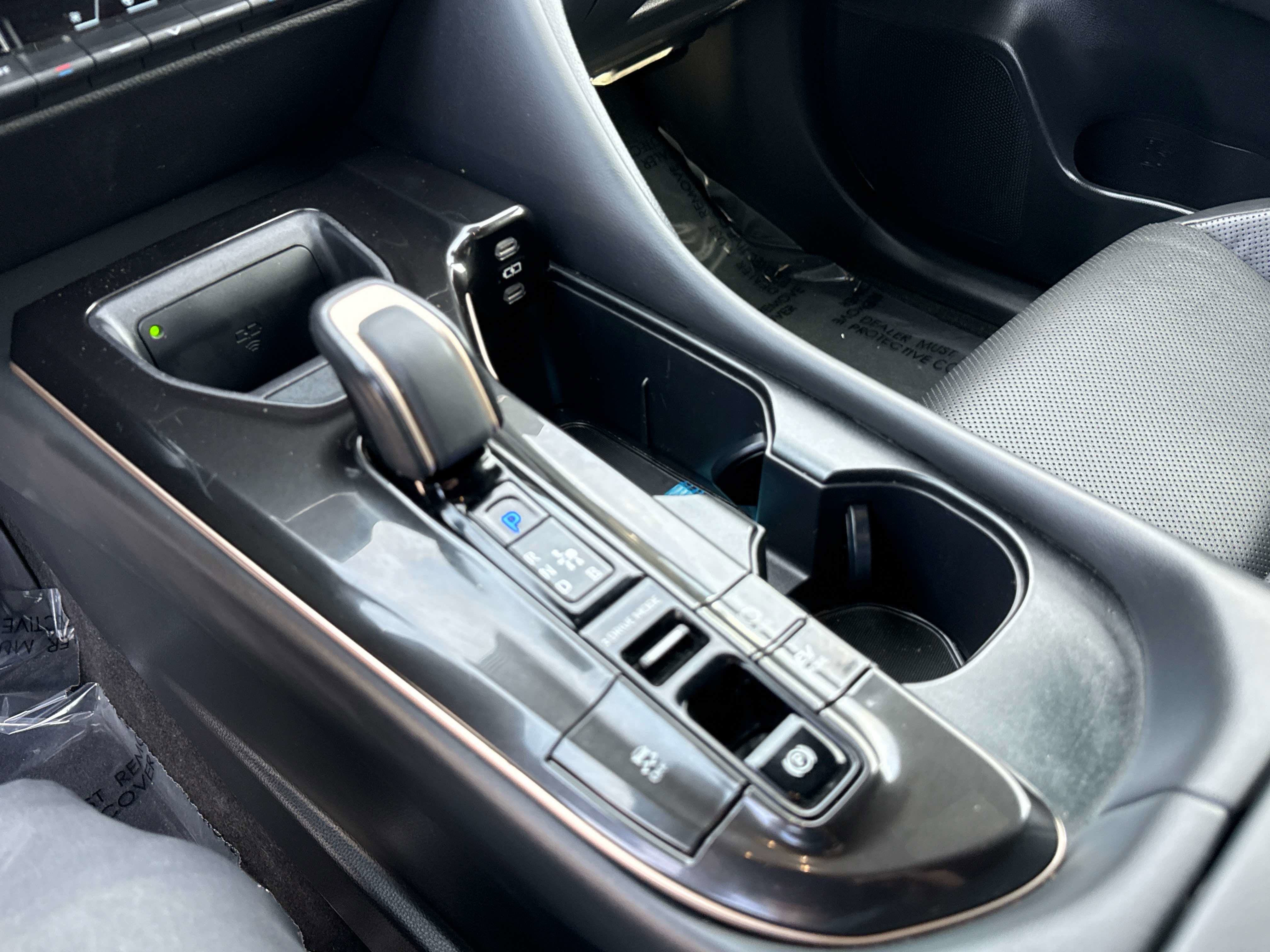 2024 Toyota CROWN Limited