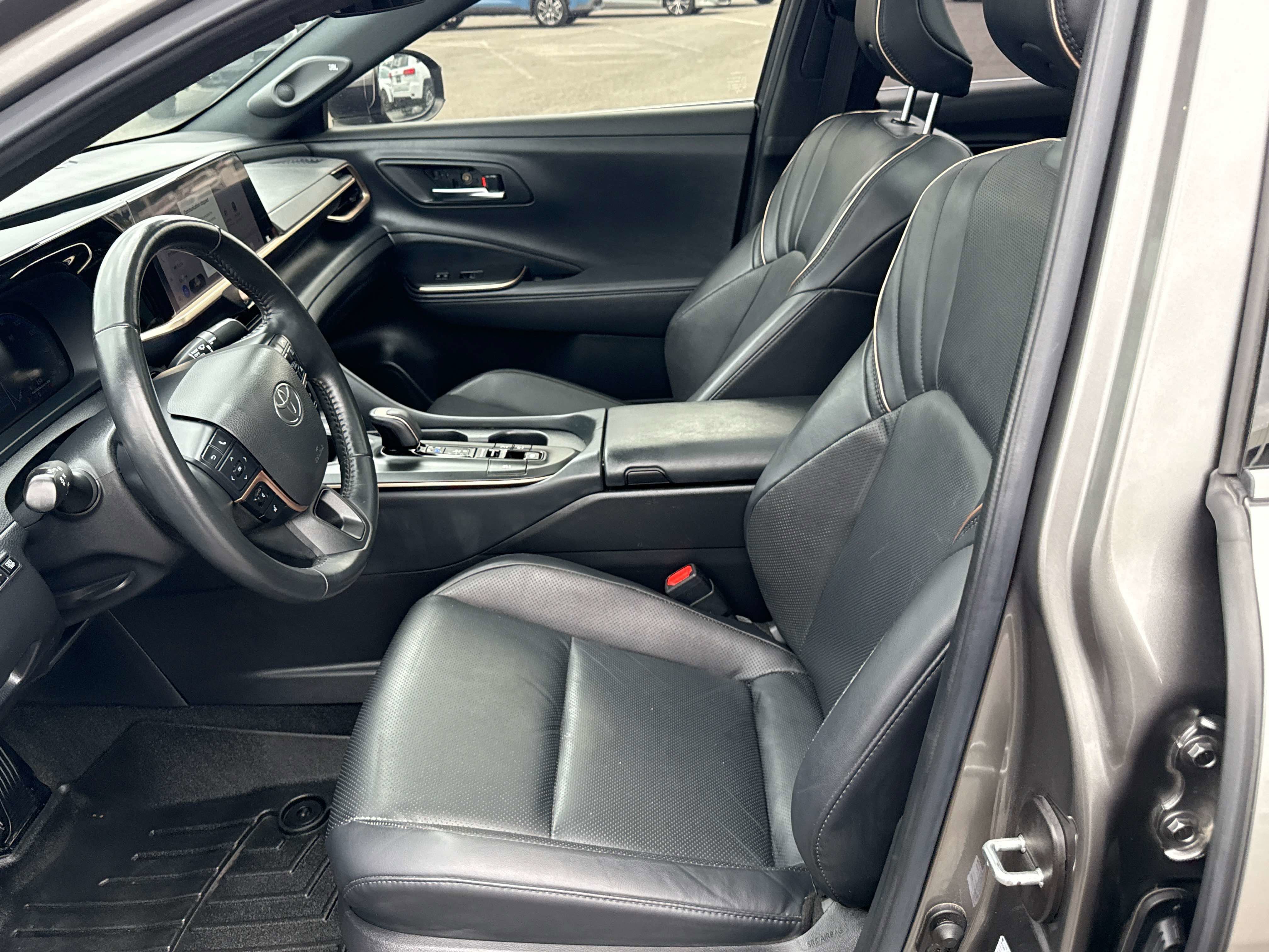 2023 Toyota Toyota Crown XLE