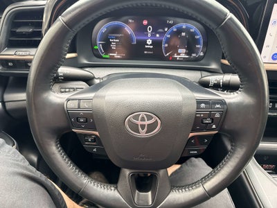 2023 Toyota Toyota Crown XLE