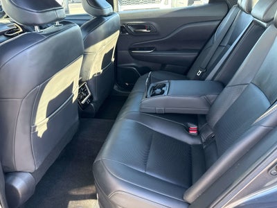 2024 Toyota CROWN Limited