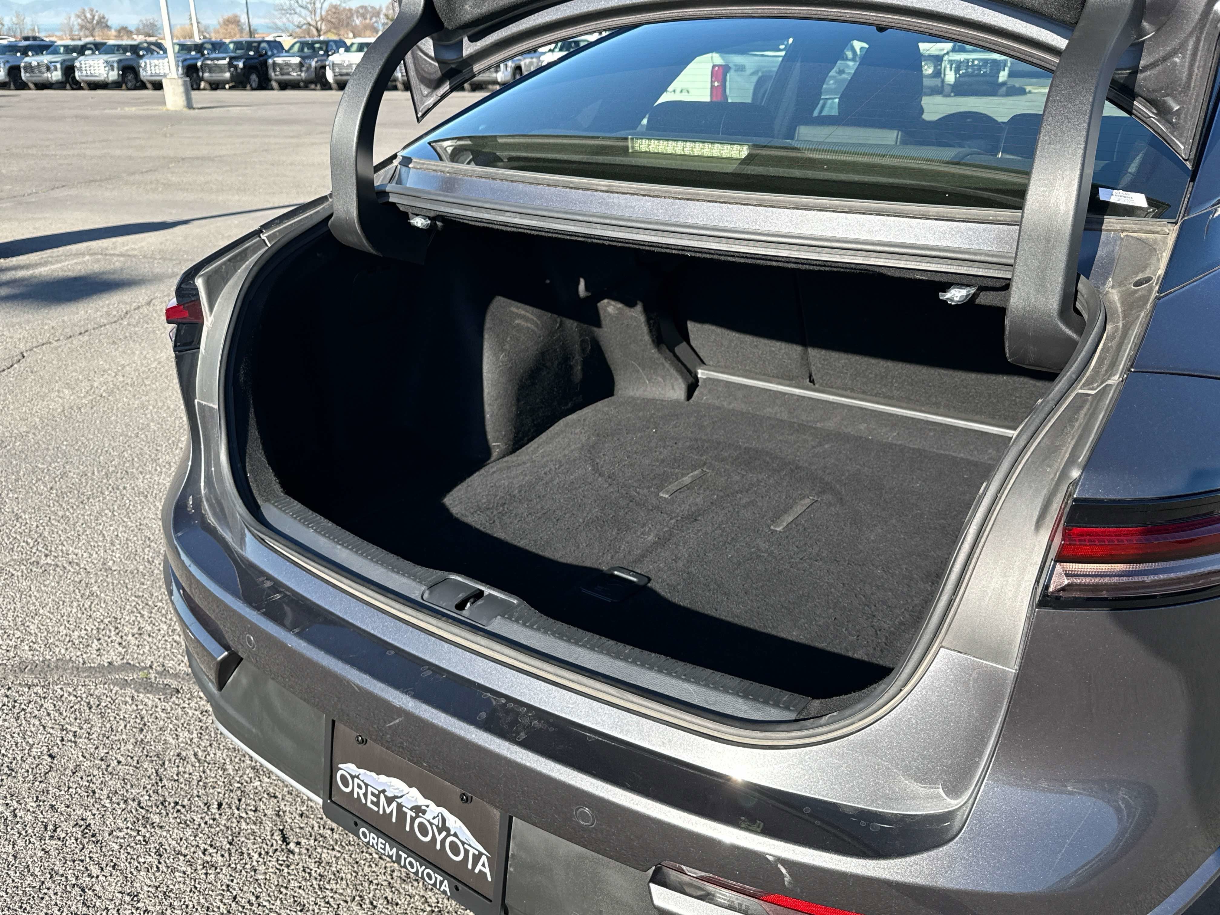 2024 Toyota CROWN Limited