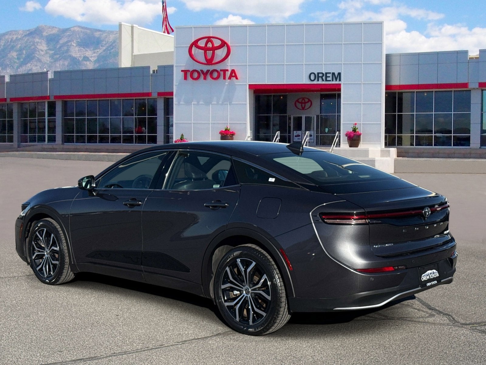 2024 Toyota CROWN Limited