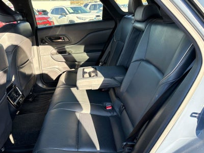 2025 Toyota Toyota Crown Signia Limited