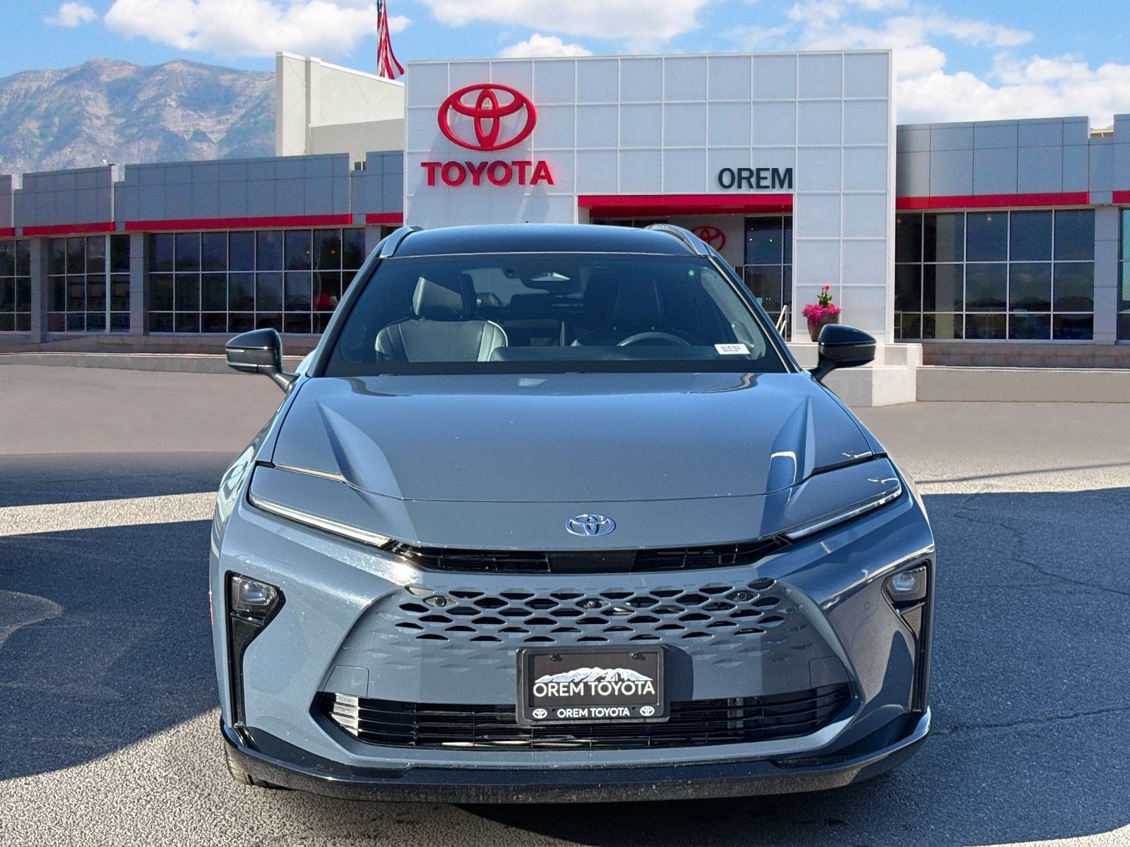 2025 Toyota Toyota Crown Signia Limited