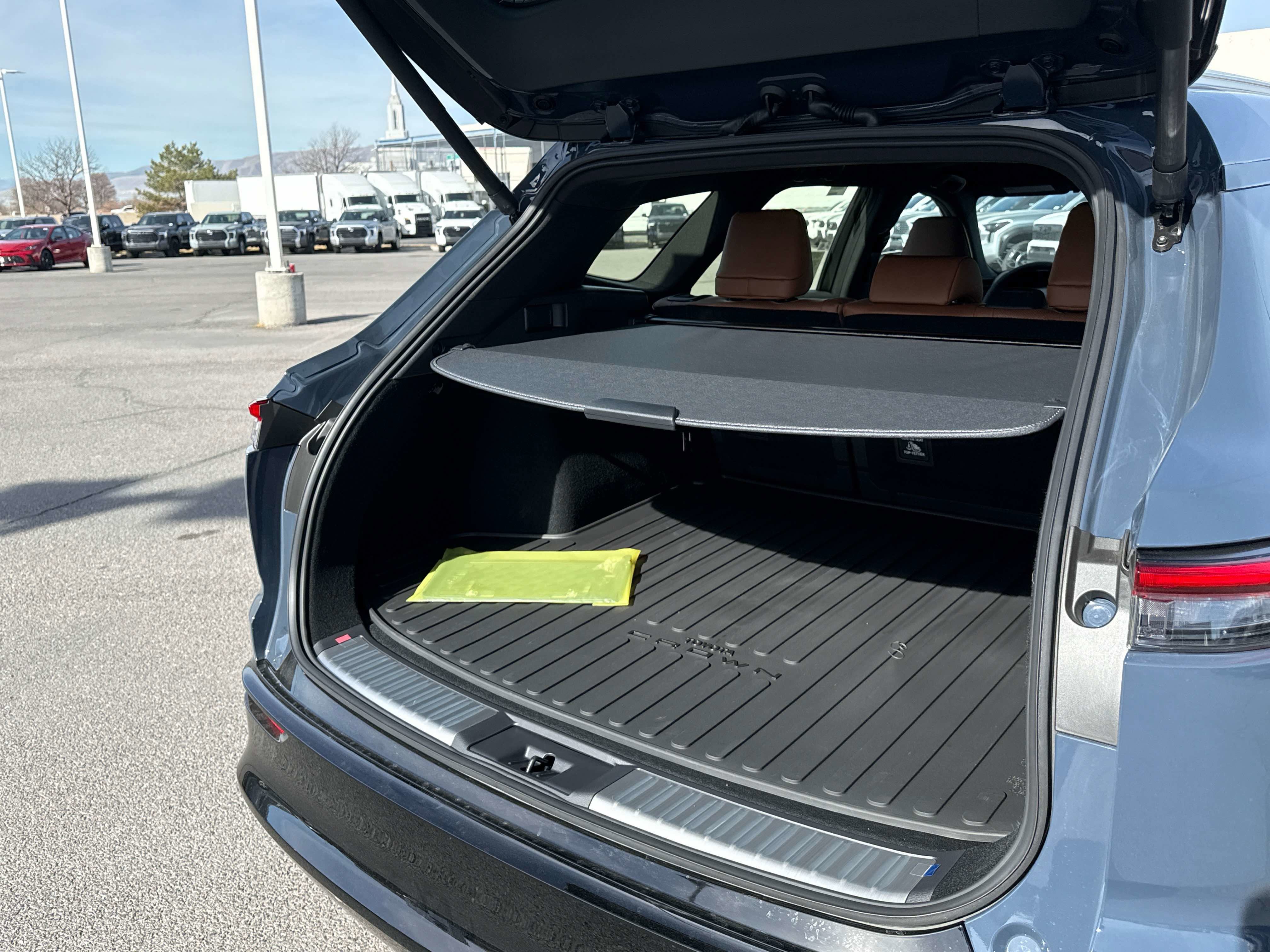 2026 Toyota Toyota Crown Signia XLE