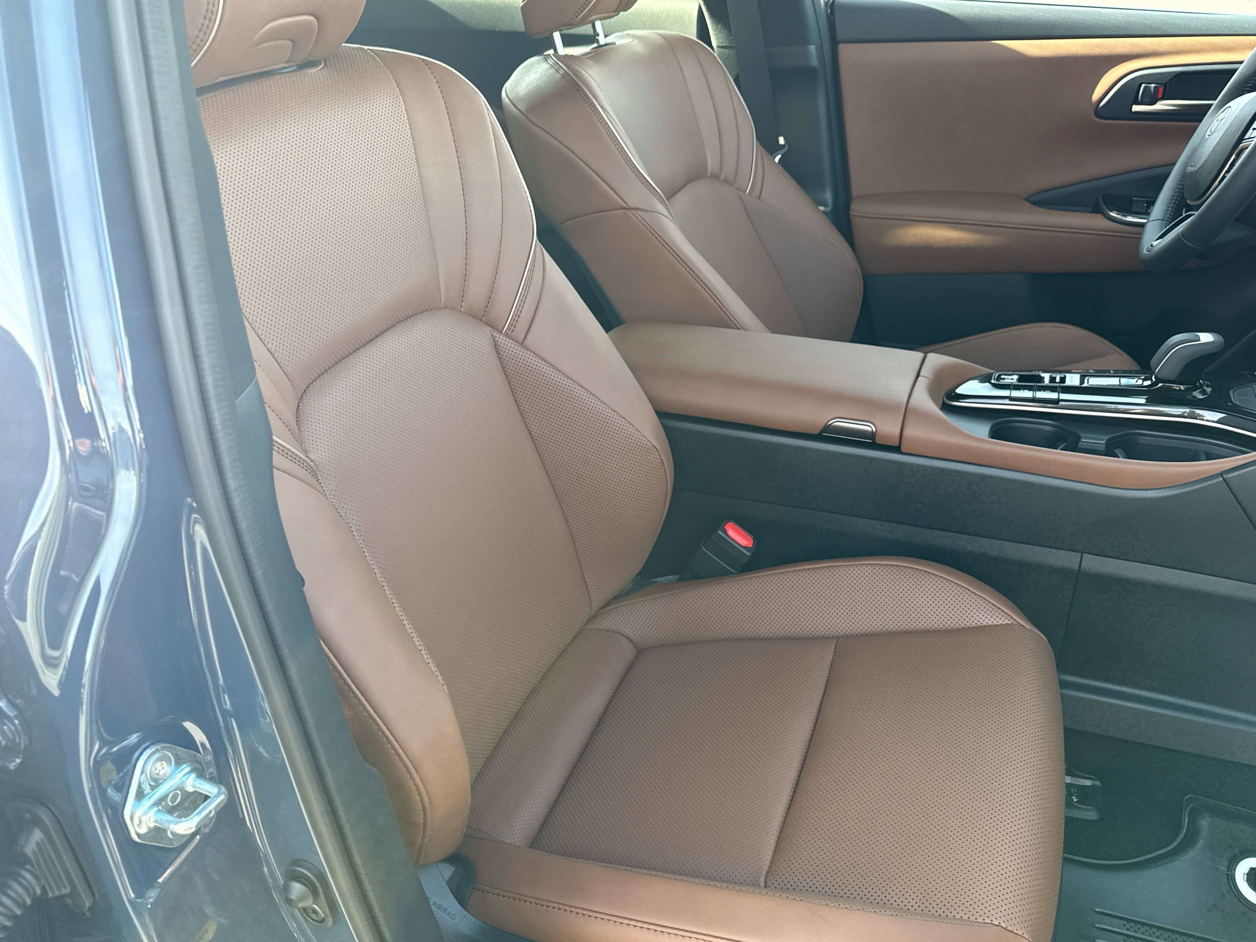 2026 Toyota Toyota Crown Signia XLE