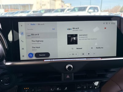 2026 Toyota Toyota Crown Signia XLE