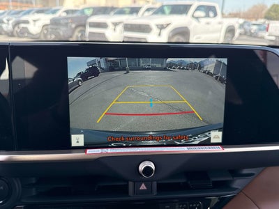 2026 Toyota Toyota Crown Signia XLE