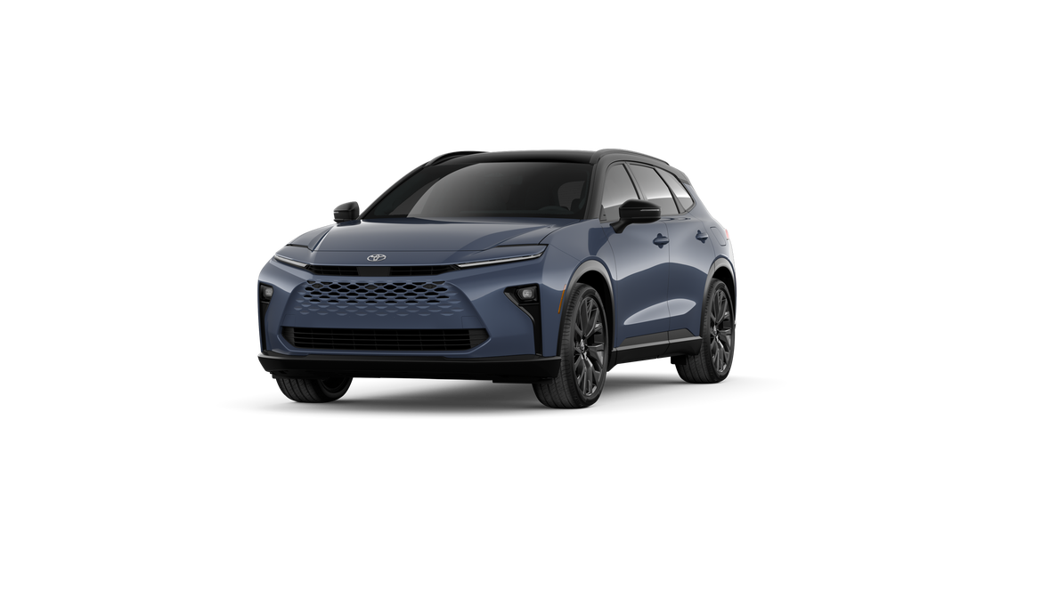 2026 Toyota Crown Signia Limited AWD's photo