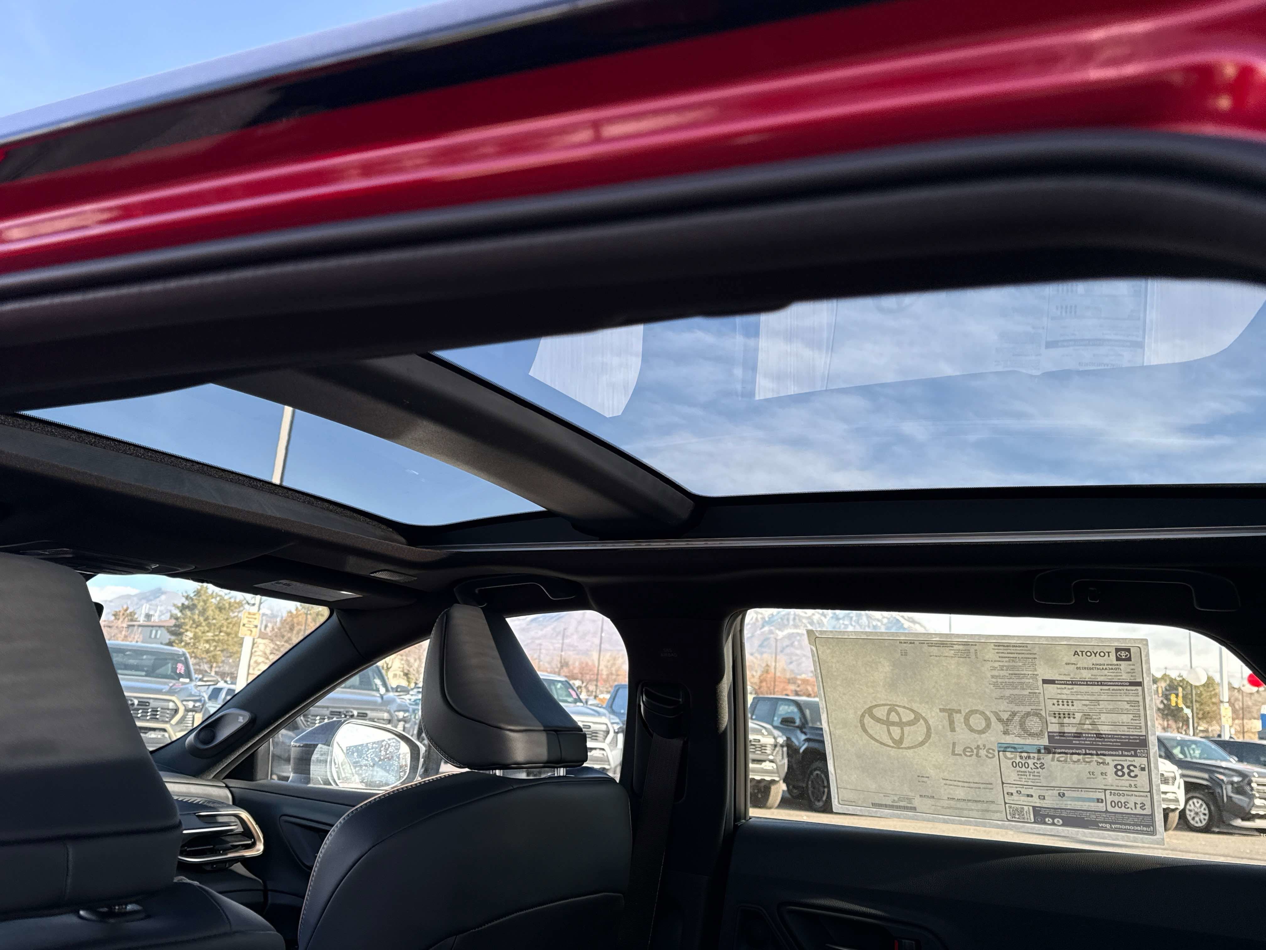 2026 Toyota Toyota Crown Signia Limited