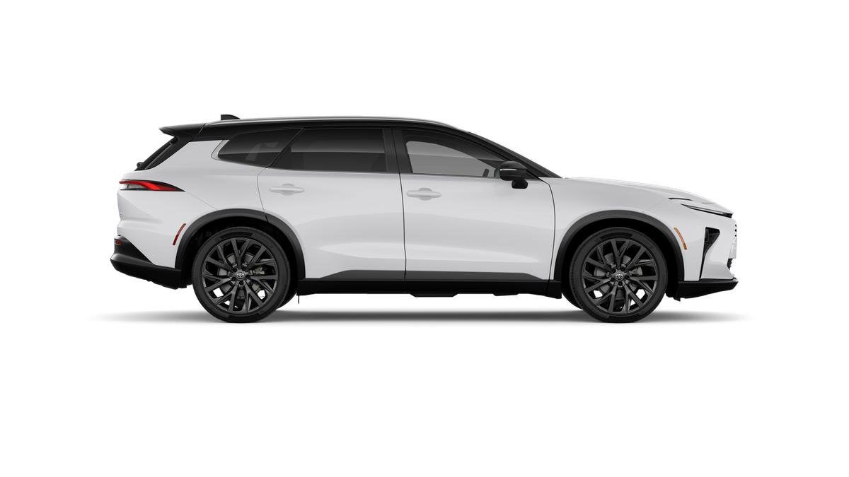 2026 Toyota Toyota Crown Signia Limited