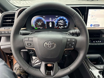 2026 Toyota Toyota Crown Signia XLE