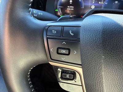 2025 Toyota Toyota Crown Signia Limited