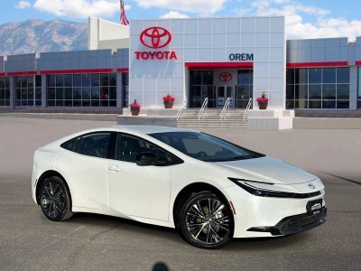 2025 Toyota Prius XLE