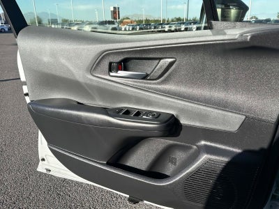 2025 Toyota Prius XLE