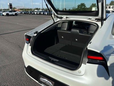 2025 Toyota Prius XLE