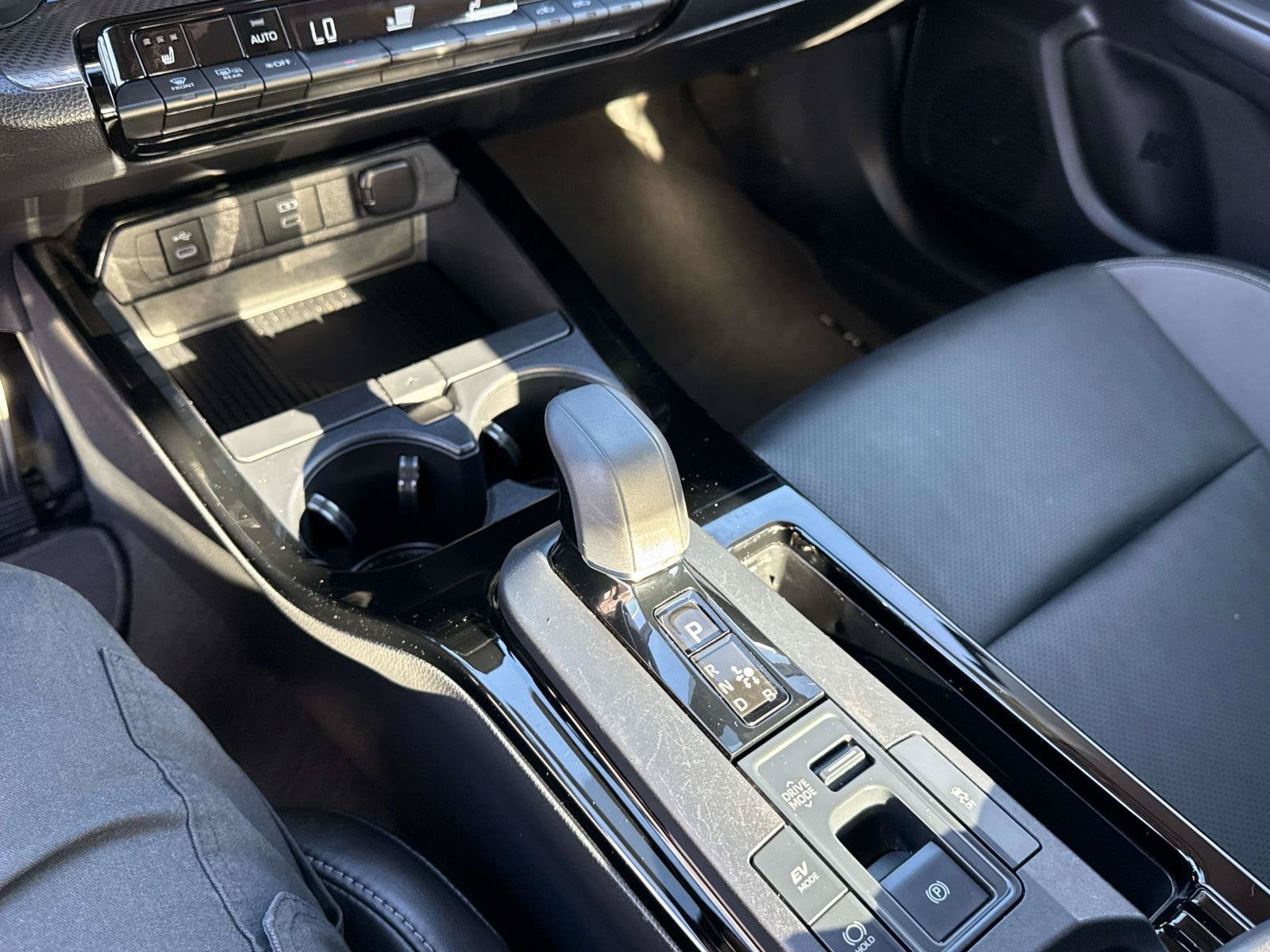 2025 Toyota Prius XLE