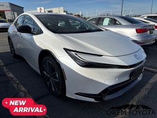 2025 Toyota Prius XLE