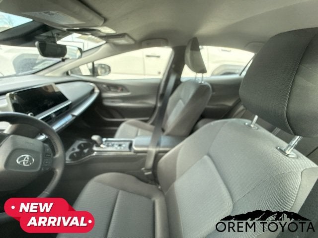 2025 Toyota Prius LE