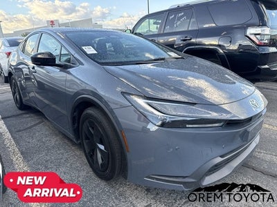 2025 Toyota Prius LE