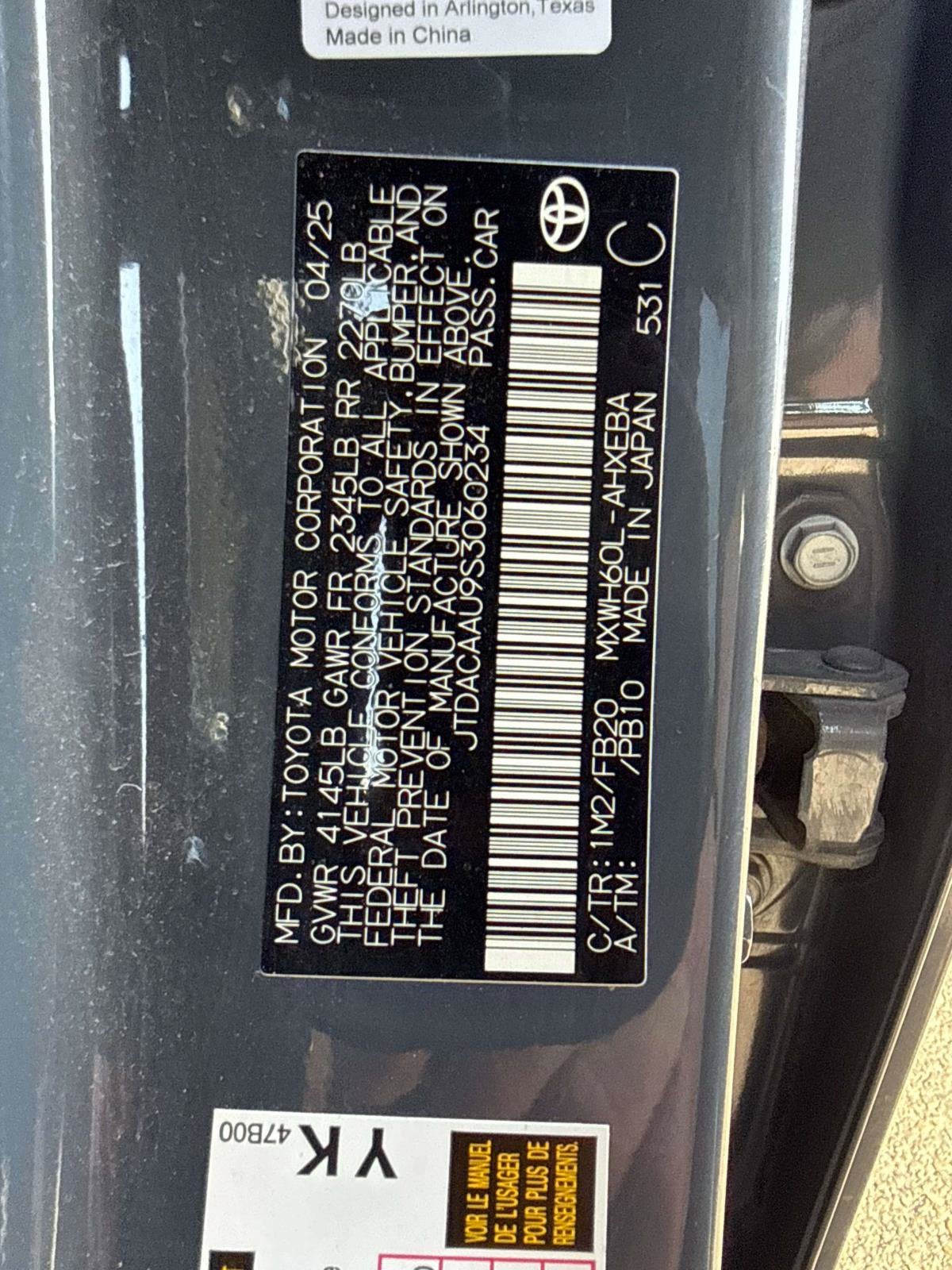 2025 Toyota Prius LE