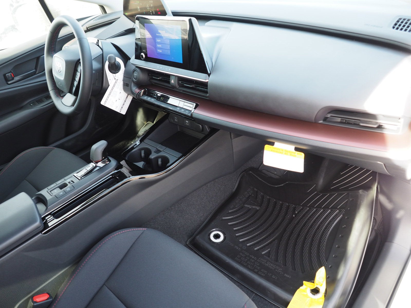 2026 Toyota Prius Plug-in Hybrid SE