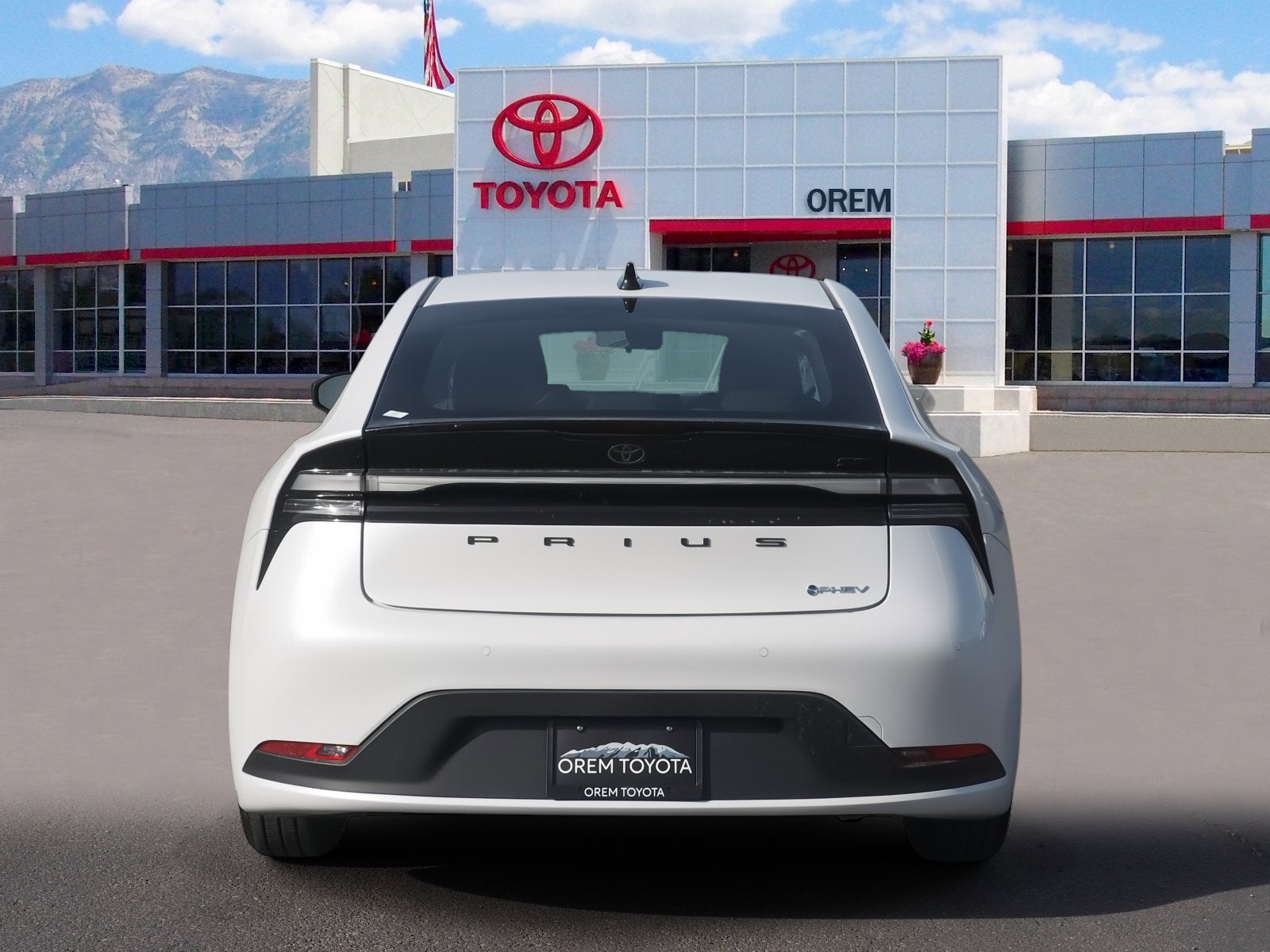 2026 Toyota Prius Plug-in Hybrid SE