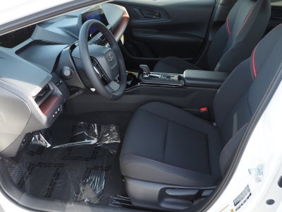 2026 Toyota Prius Plug-in Hybrid SE