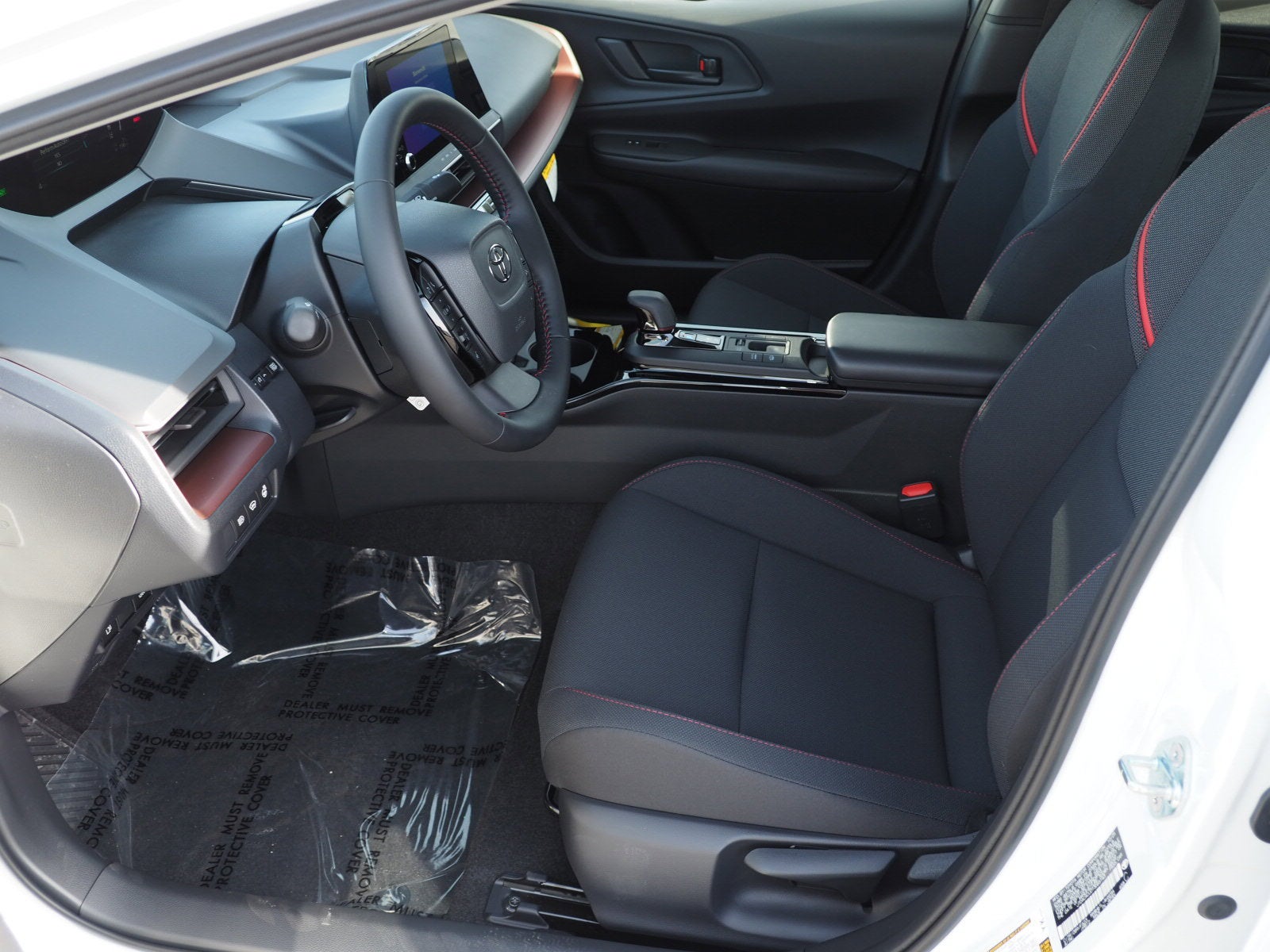 2026 Toyota Prius Plug-in Hybrid SE