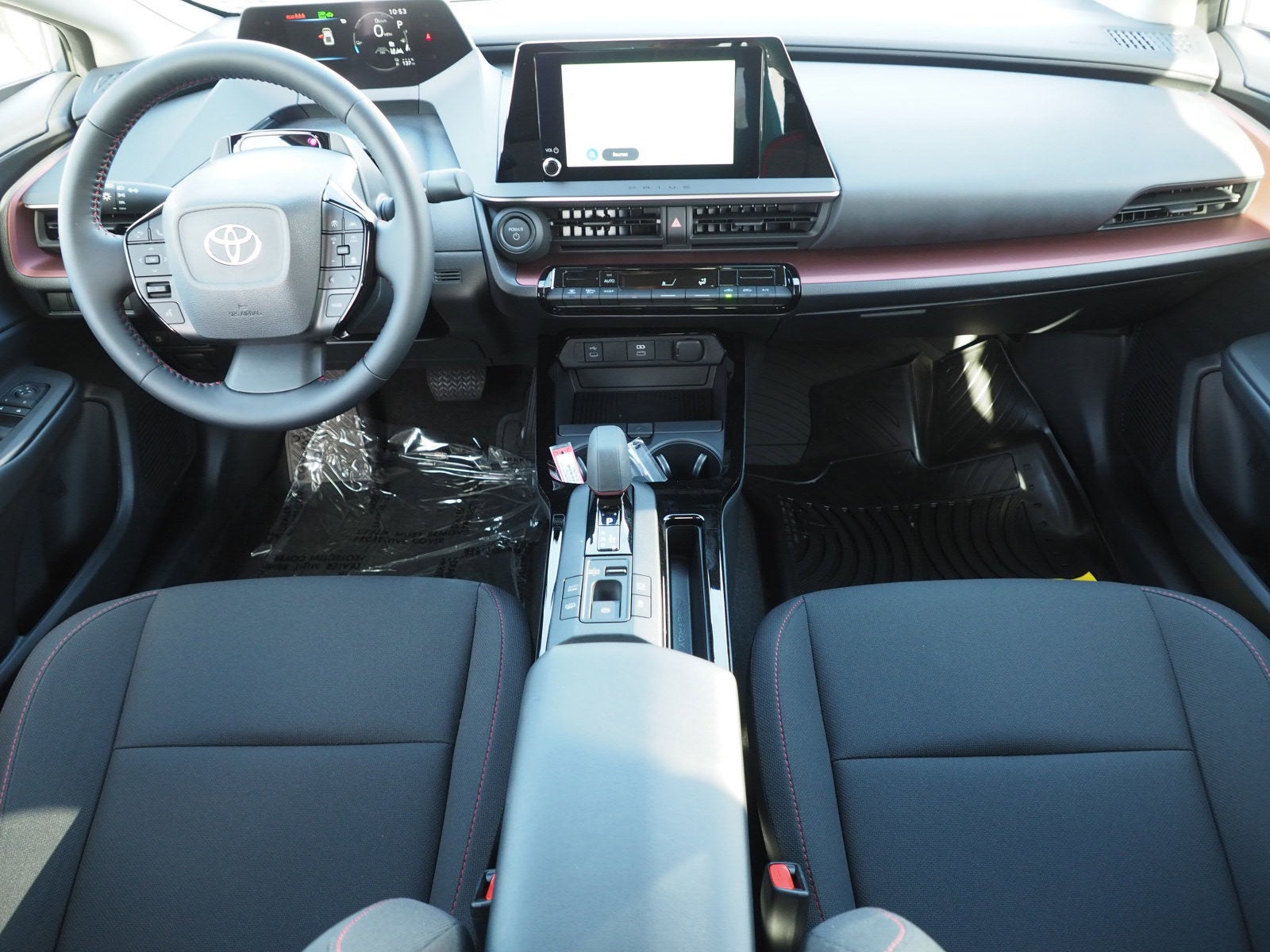 2026 Toyota Prius Plug-in Hybrid SE