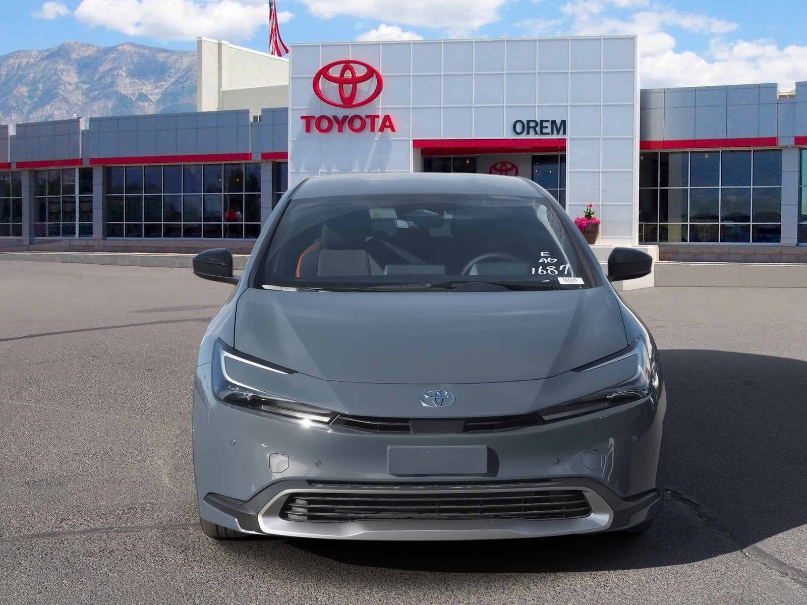 2026 Toyota Prius Plug-in Hybrid SE