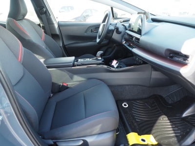 2026 Toyota Prius Plug-in Hybrid SE