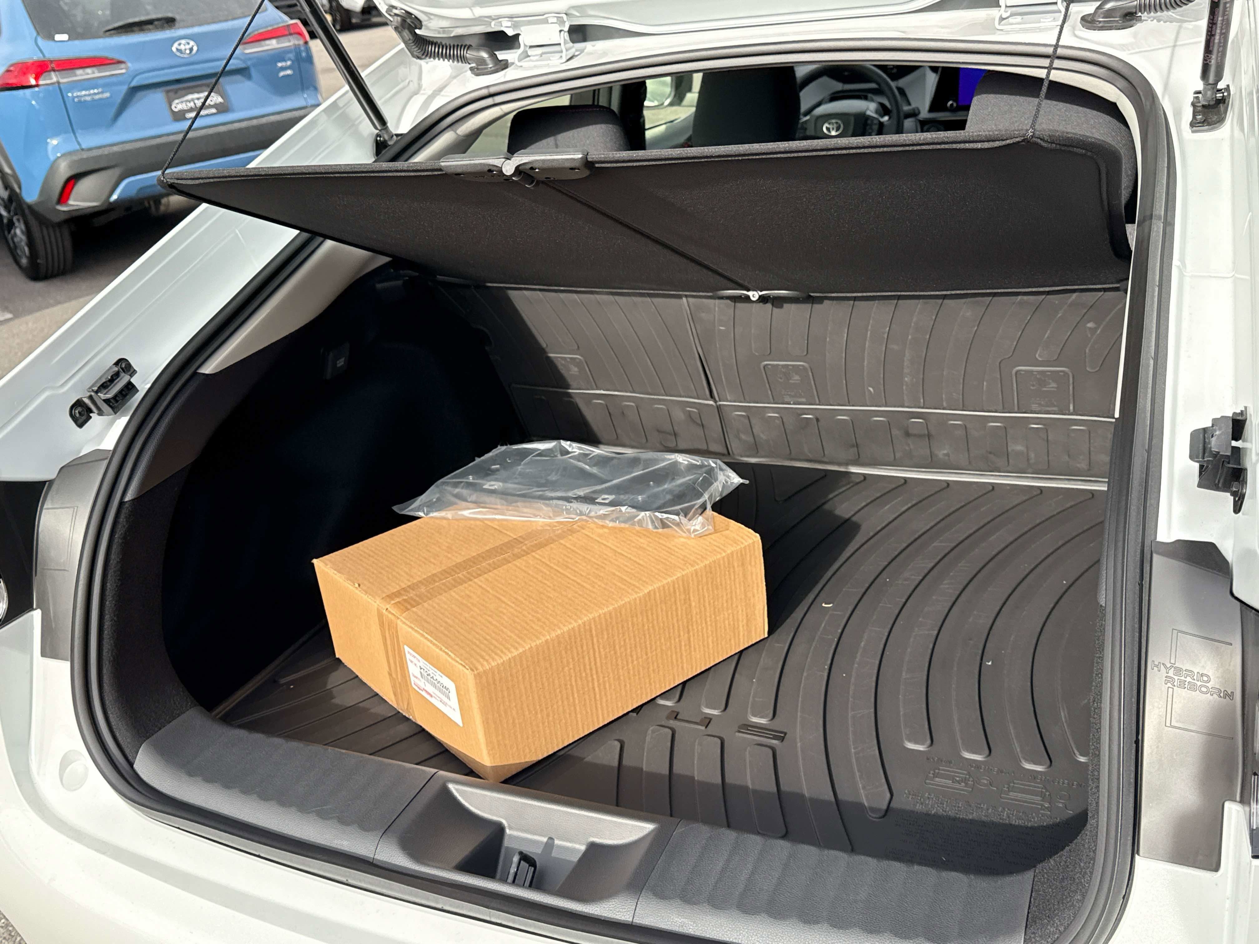 2026 Toyota Prius Plug-in Hybrid SE