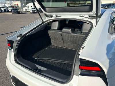 2023 Toyota PRIUS XLE